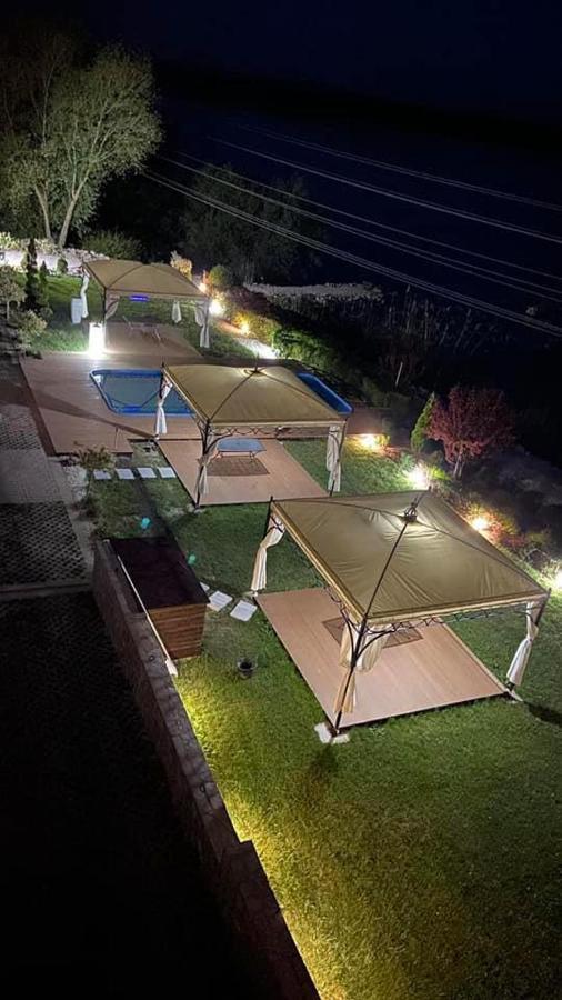Acktion Deluxe Hotel Shumen Bagian luar foto